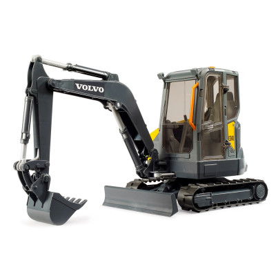 Žaislinis BRUDER ekskavatorius Volvo ECR40 02465