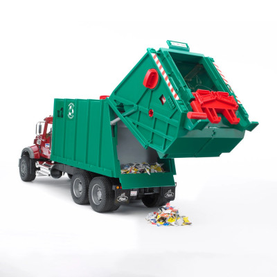 Žaislinė BRUDER šiukšliavežė Mack Granite 02812